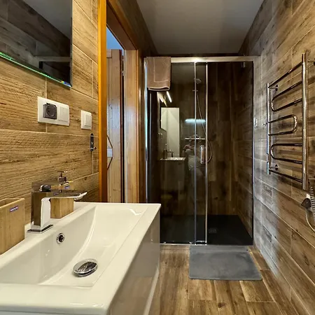 Apartamenty Komarno 46 Jacuzzi&Sauna Exterior photo