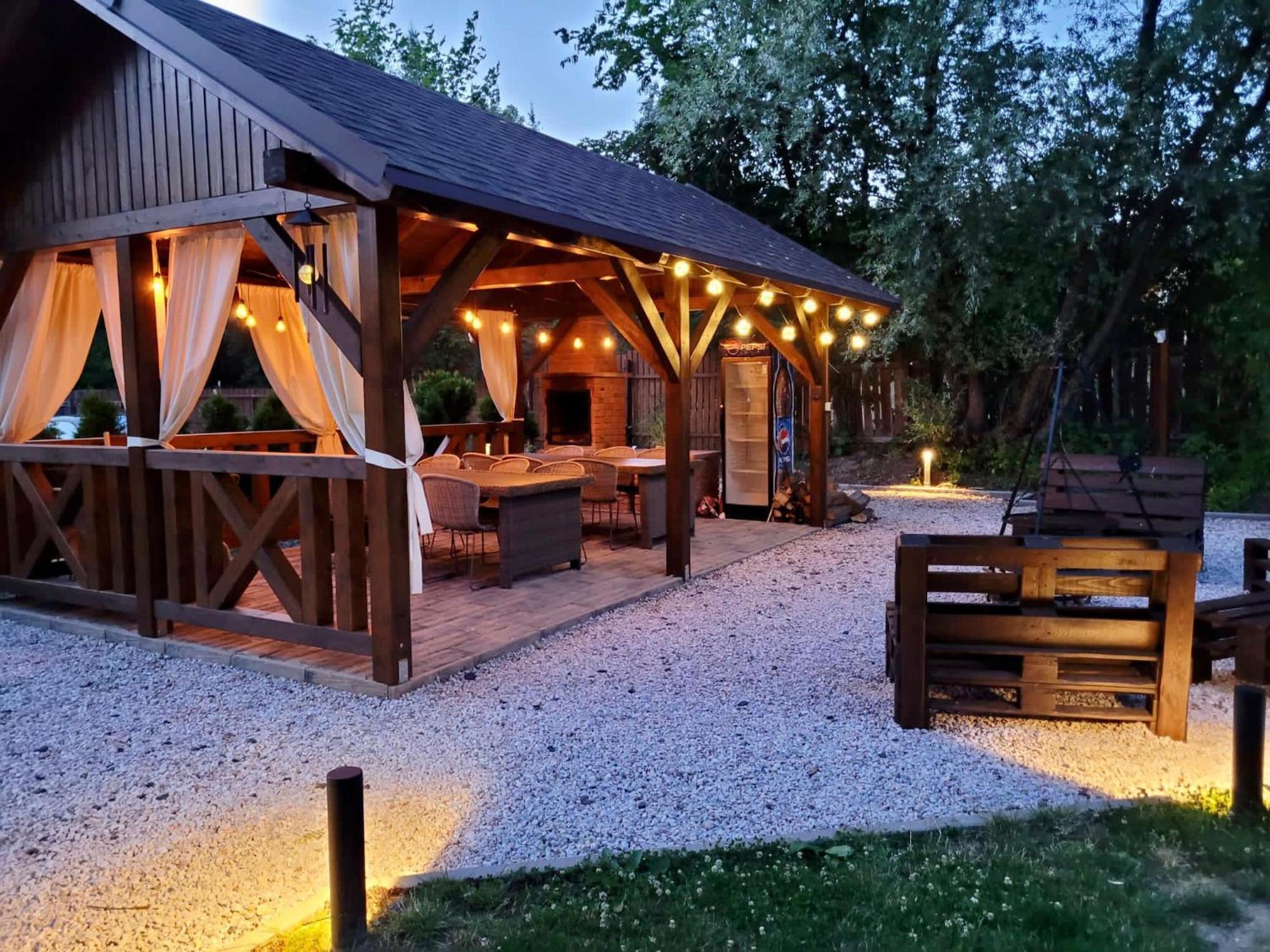 46 Jacuzzi&sauna *