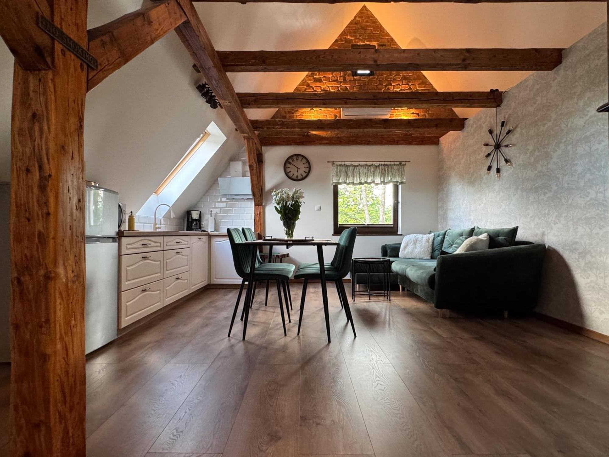 46 Jacuzzi&sauna Apartment *